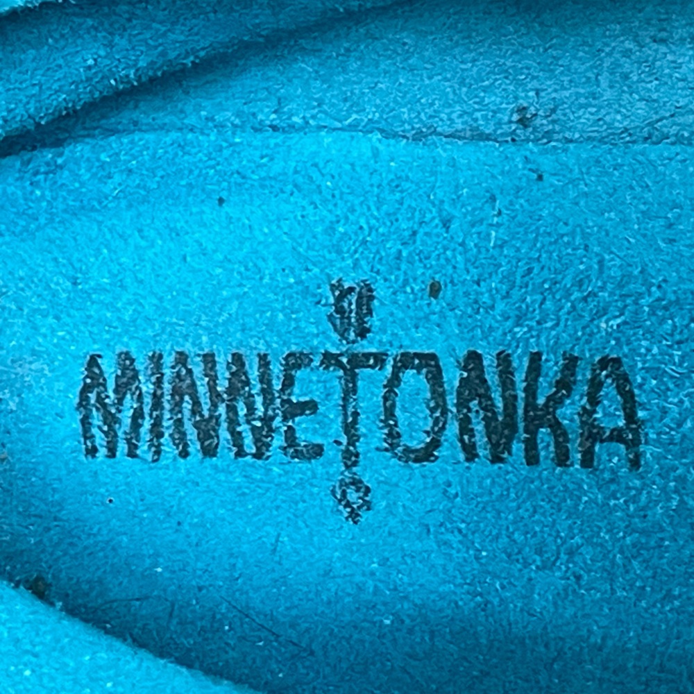 Minnetonka Women's Me To We Maasai Moc Turquoise Suede and Beaded Size 7.5 - Picture 9 of 10